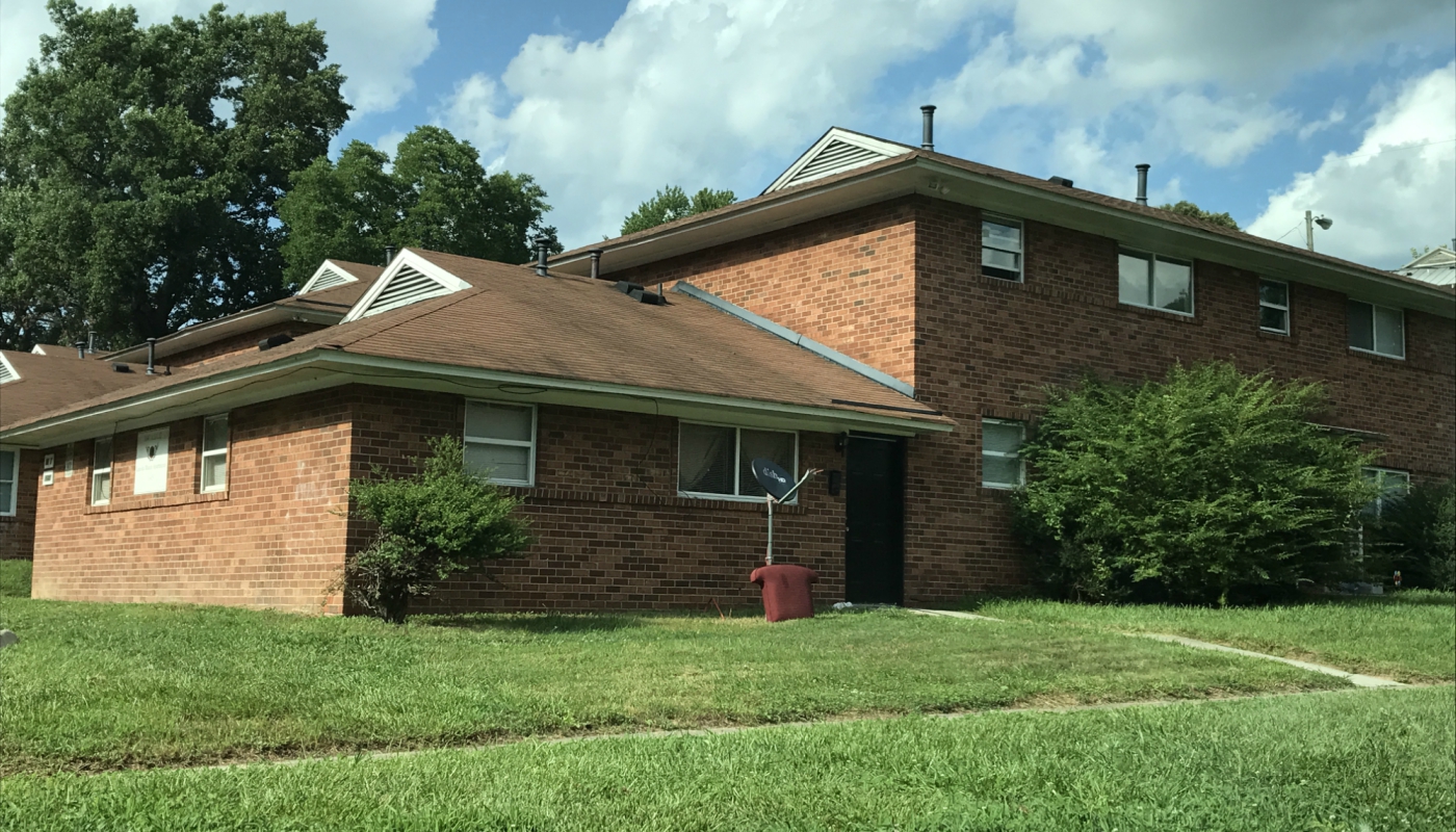 Lincoln Manor Apartments
